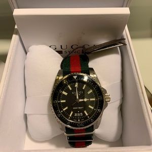 45mm Gucci Dive watch